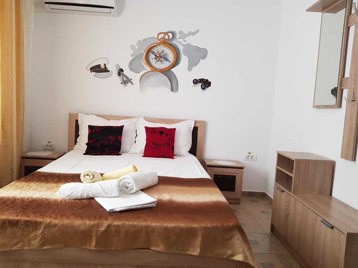 Hotel El Capitano - Mamaia Nord Năvodari Exterior foto